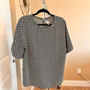 Short Sleeve Blouse - Size L